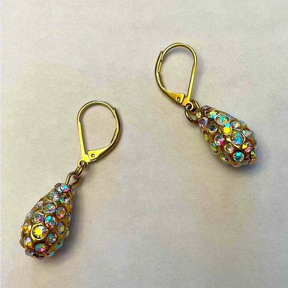 Vintage Gold Plated And AB Crystal Teardrop Earrings with Leverbacks - Picture 4 of 4